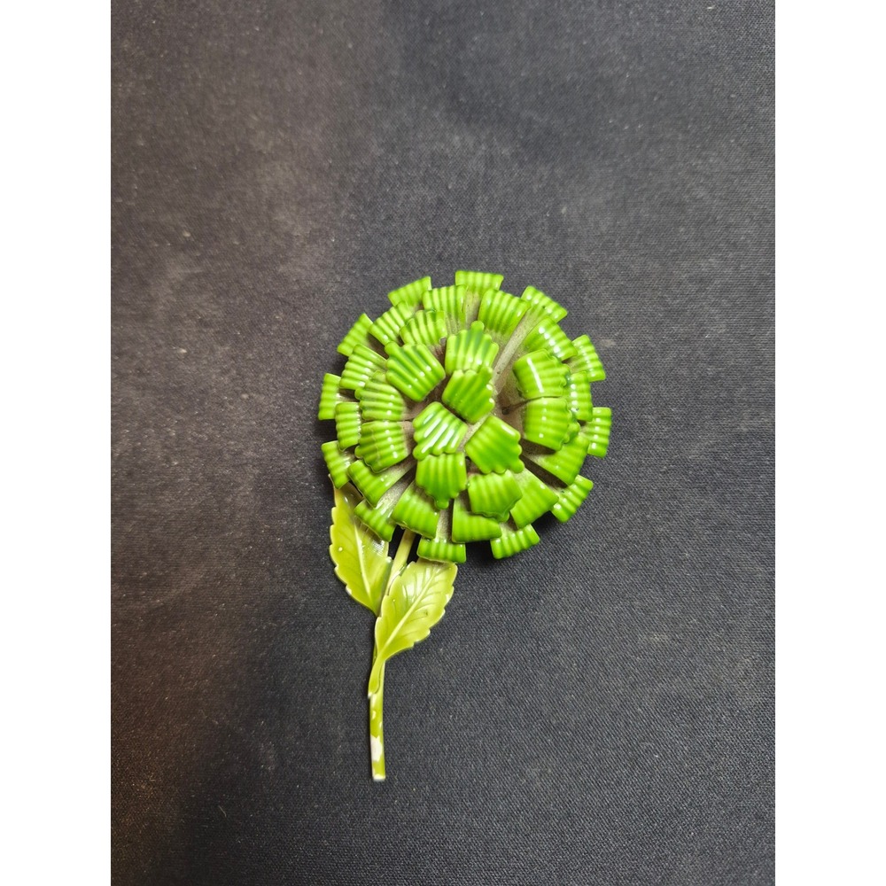 Vintage Green Enamel Flower Brooch Pin Textured Pom Pom Bloom Retro Botanical